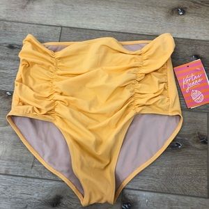 Kortni Jeane Maternity bottoms NWT